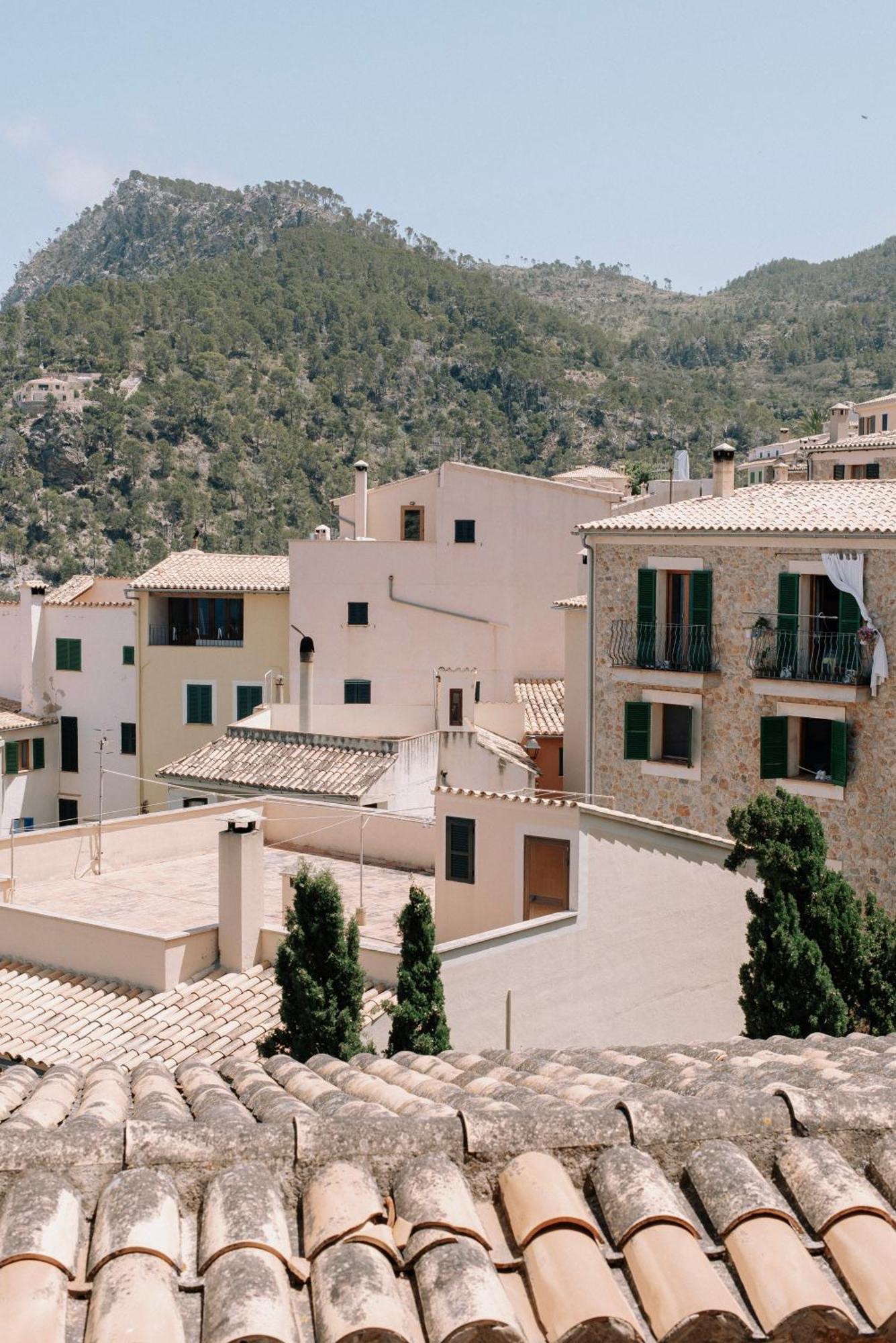 Hostal Sa Baronia Banyalbufar Exterior photo